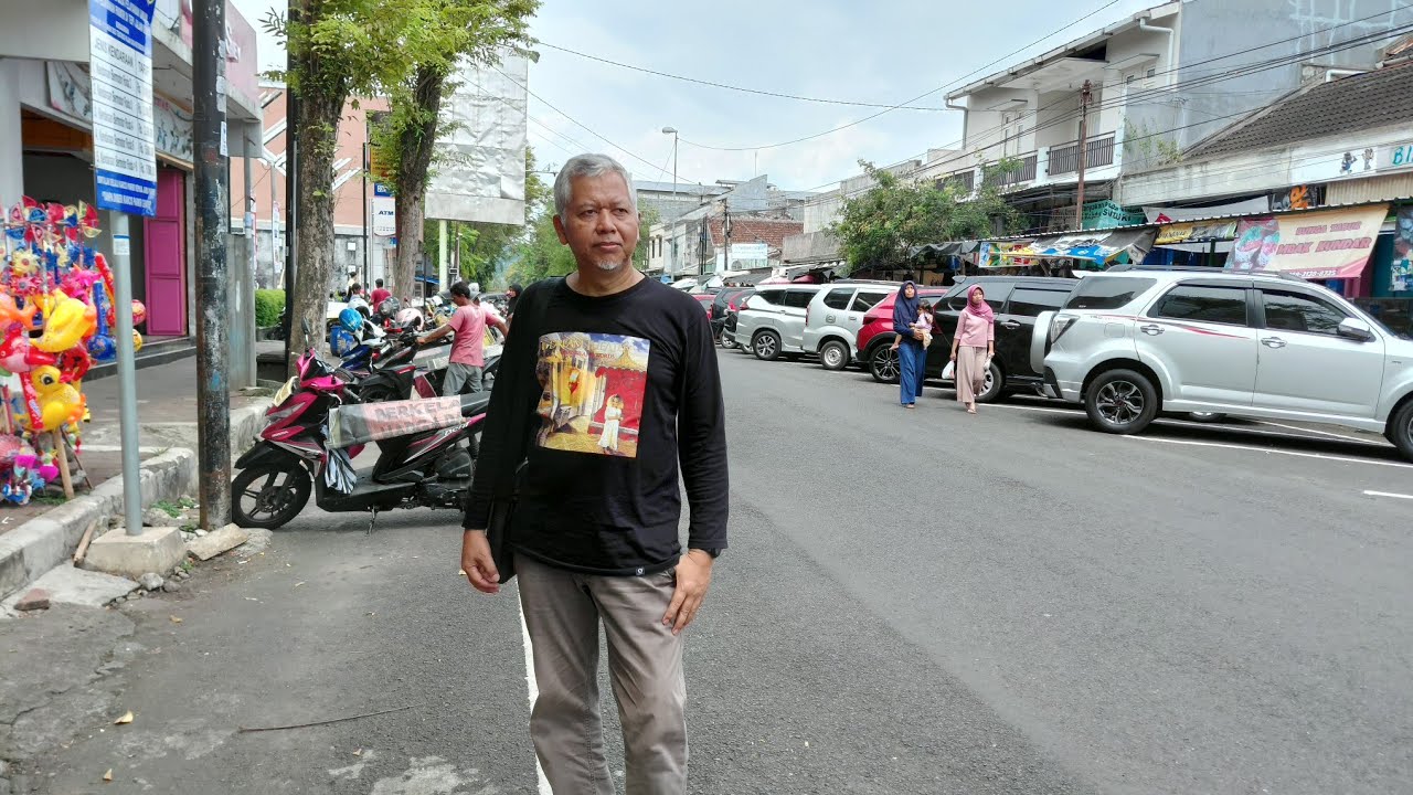 Suasana Sebagian Jalan di Kota Purworejo - Kota yang cocok untuk Slow Living