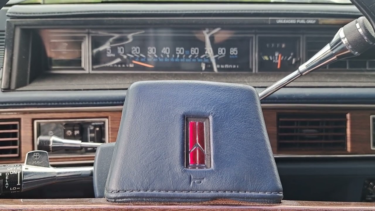 Attempt to Start: 1988 Oldsmobile 98 Regency Brougham