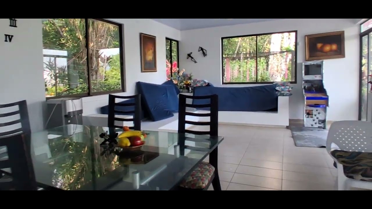 Se vende casa campestre de 230m2 en un lote de 1000m2