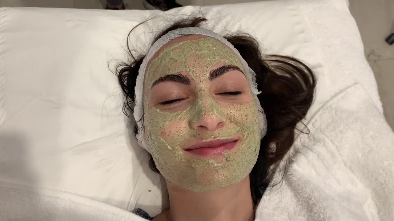 How does a Green Peel work?