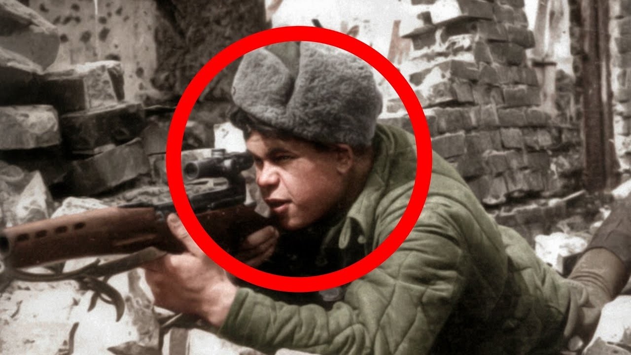 242 убийства за 4 месяца: История САМОГО смертоносного снайпера Сталинграда