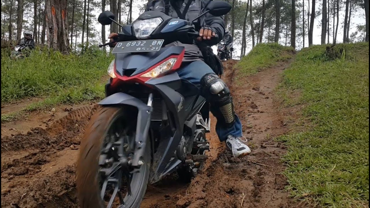 Turing akbar Honda Supra GTR150 Bandung-Karawang (iwanbanaran)