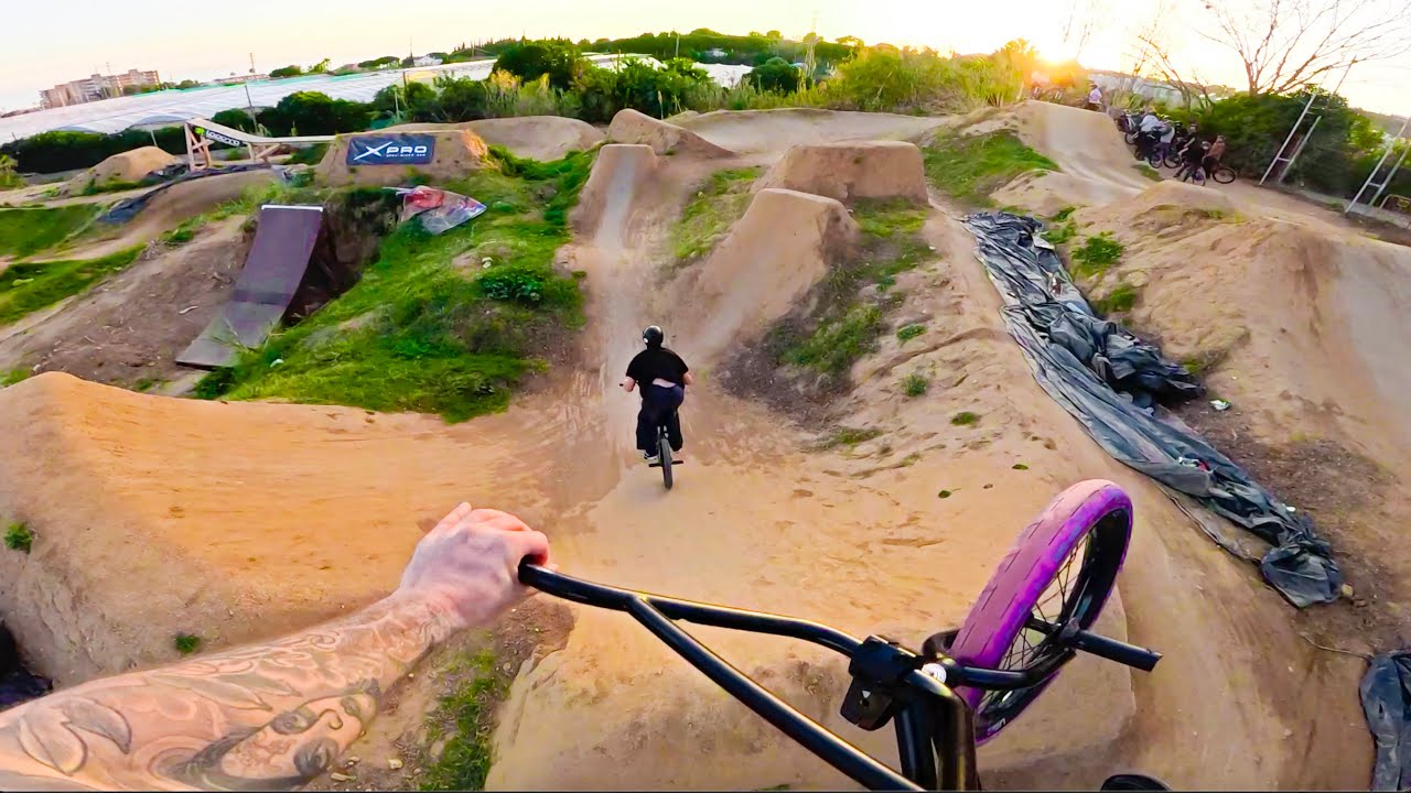 BMX DIRT: COMPLETE REVIEW OF THE BIGGEST DIRT JUMP PARK