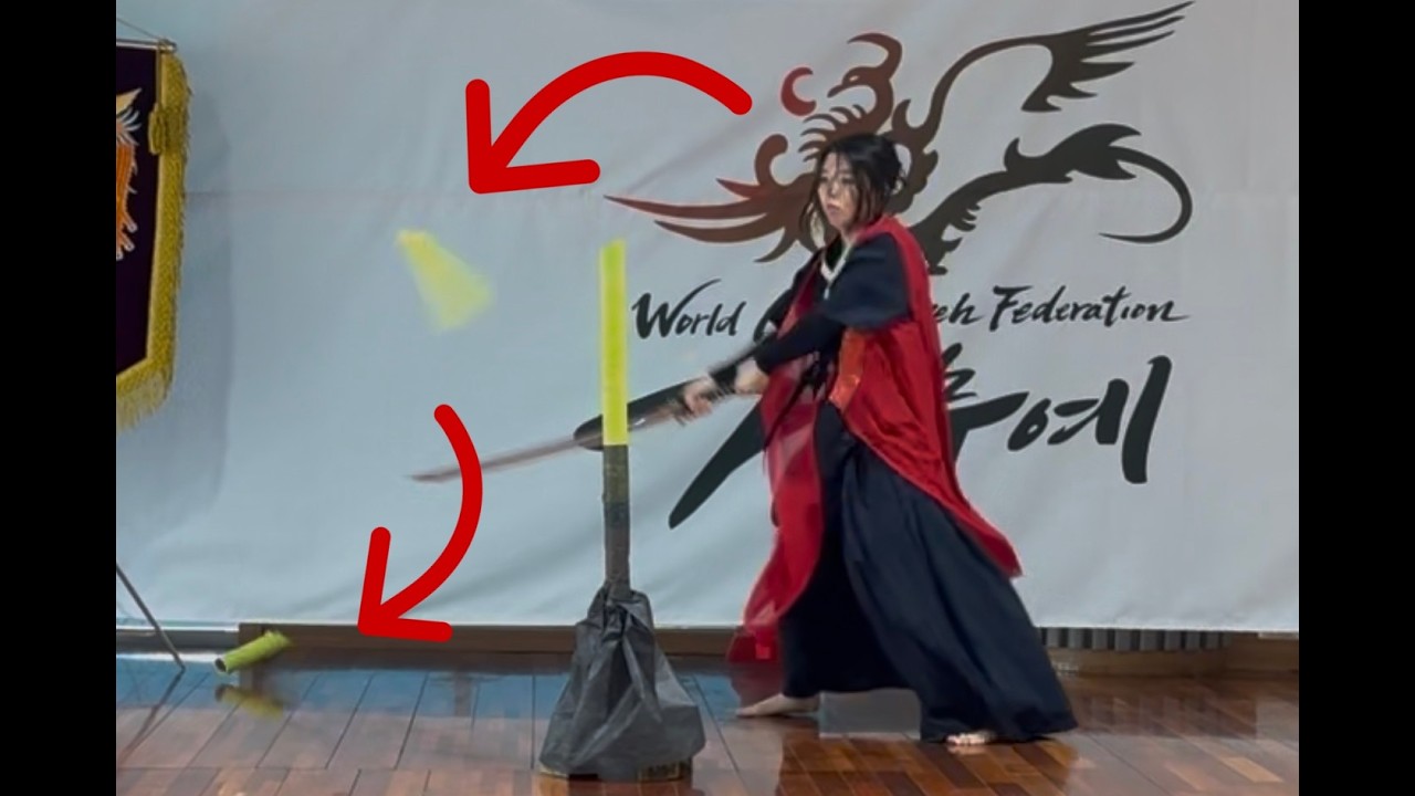 Kummooyeh sword dance