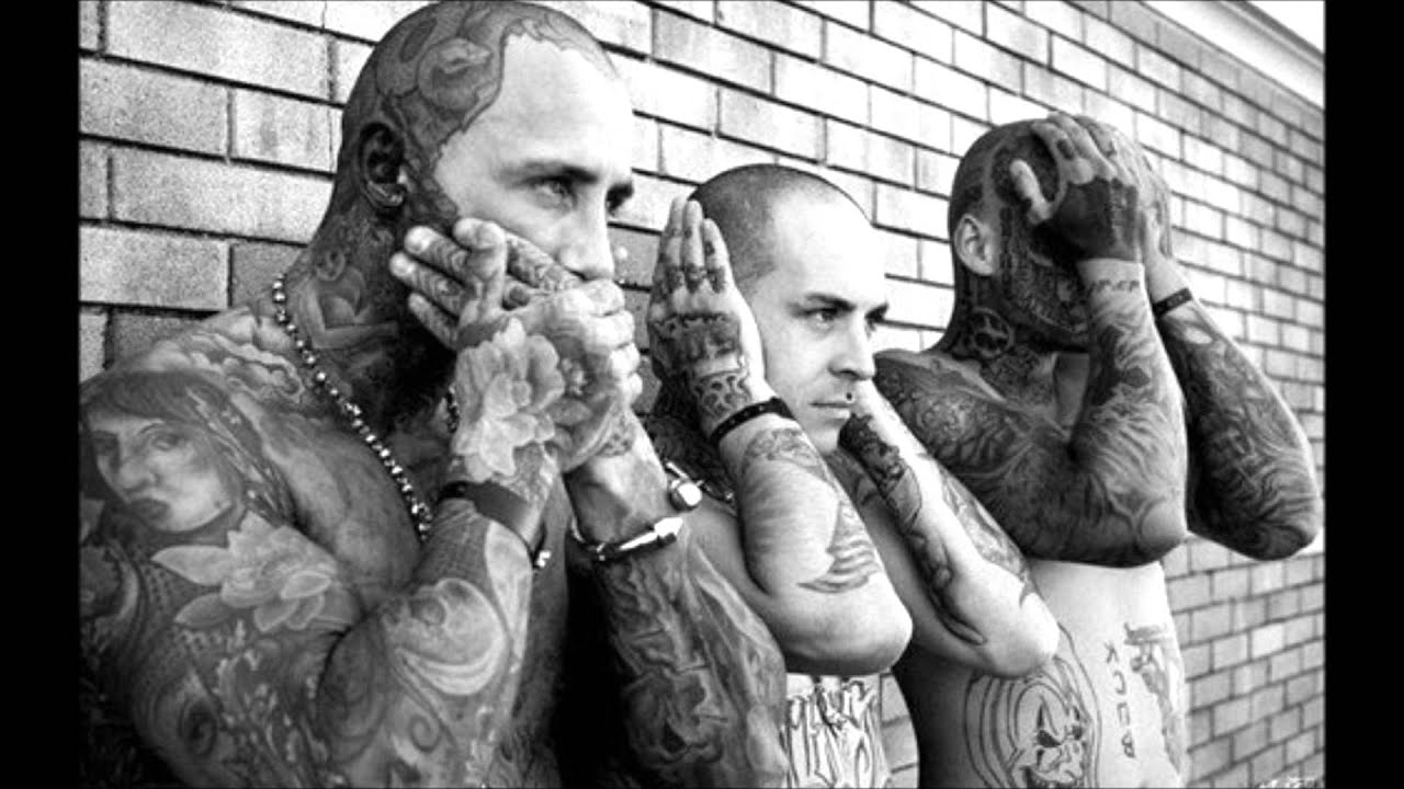 Alex Ceesay - Drömmar bakom galler (feat. Salle & Marcus Berg)