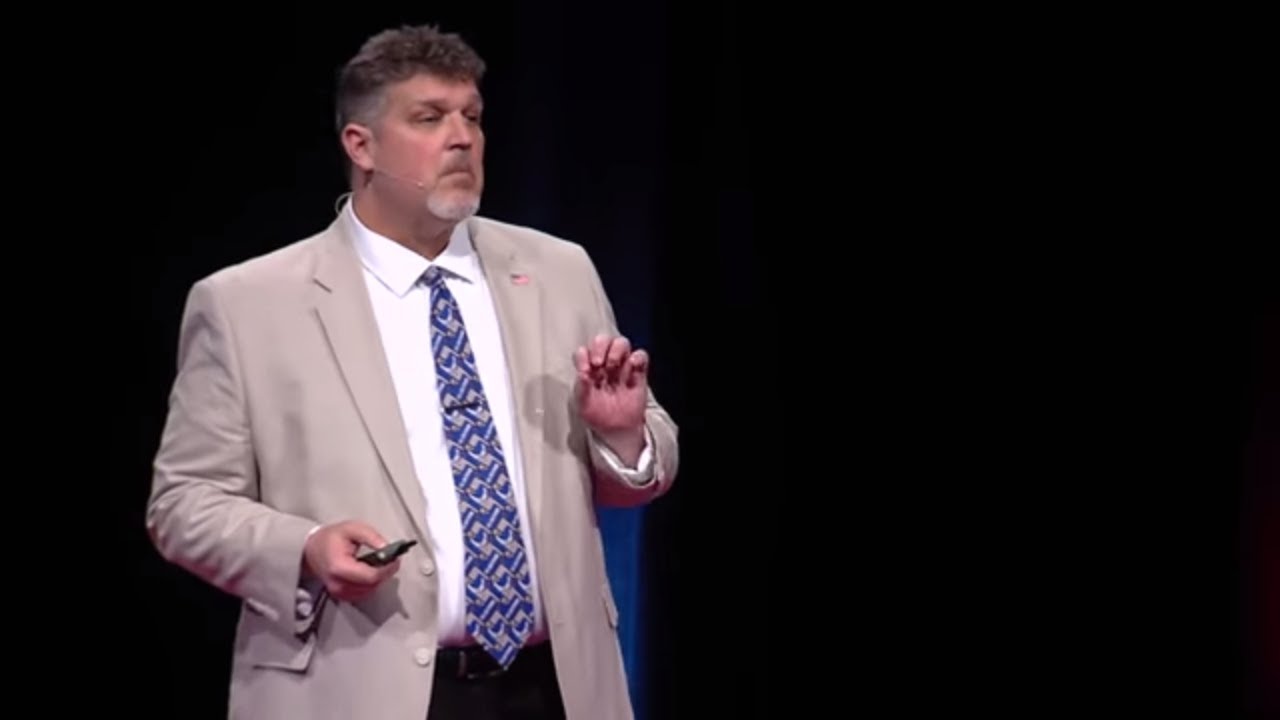 Art Heals a Veteran&rsquo;s Journey | Richard Isbell | TEDxHilliard