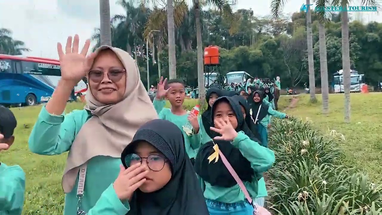 OUTING CLASS SD ISLAM AL MUNIR Tambun Bekasi 29 februari 2024 goes to Bandung