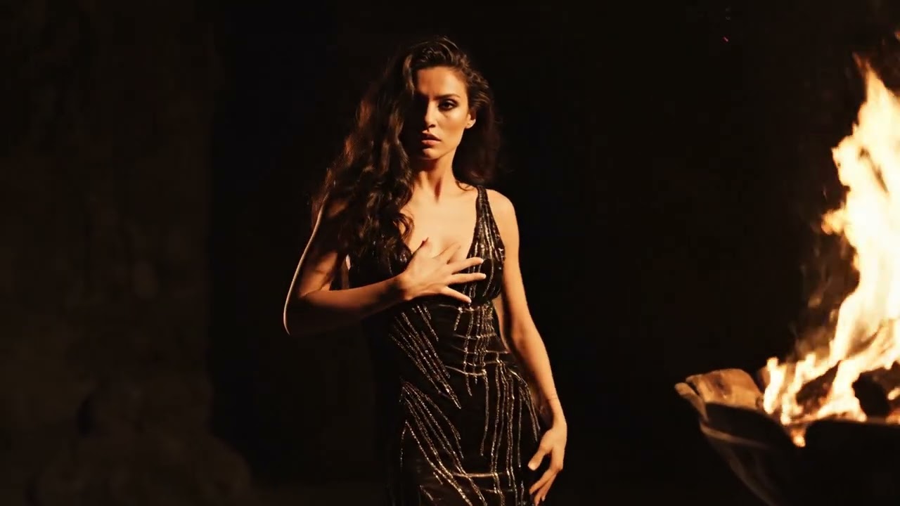 Sombra y Fuego (AI Music Video) | Deep Hypnotic Afro House