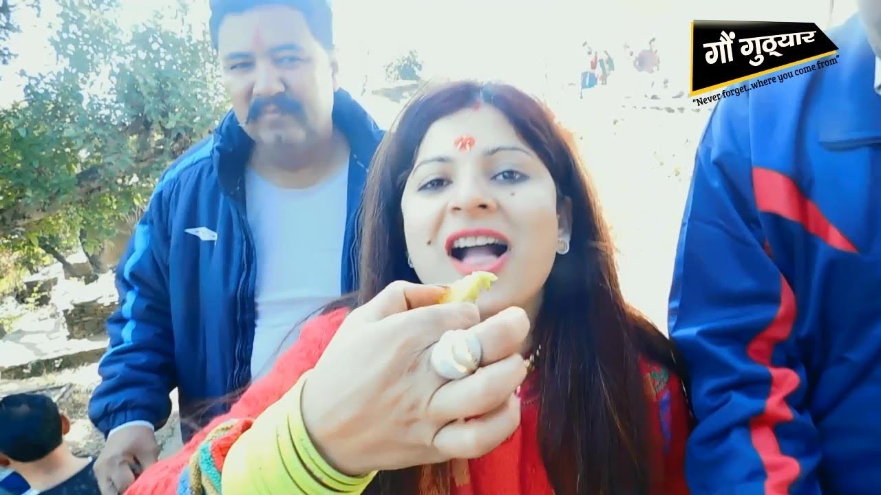 Sour lemon Test..खट्टा लिम्बा खाते जमली गाँव के लोग