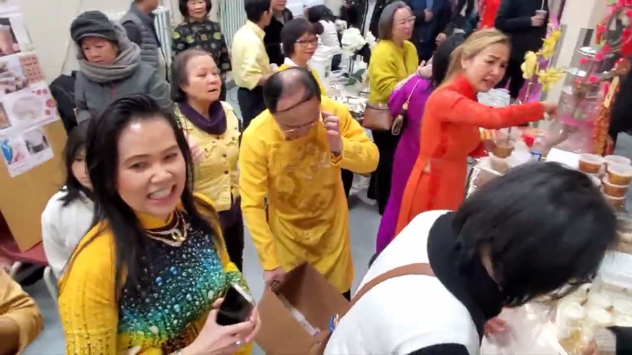 2026-02-01 Cho Tet Thien Cung