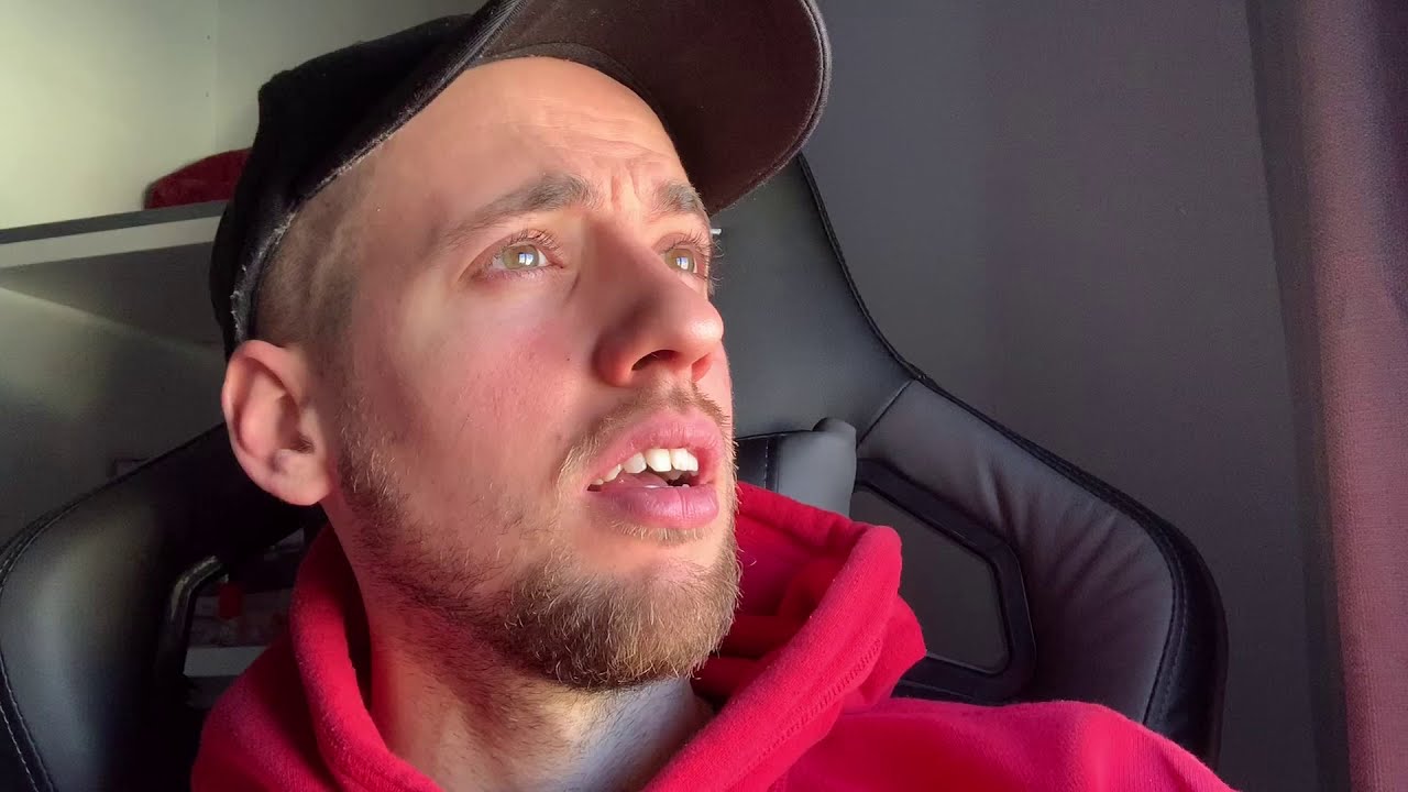 Cap. 34: En Rafel va a una entrevista de feina