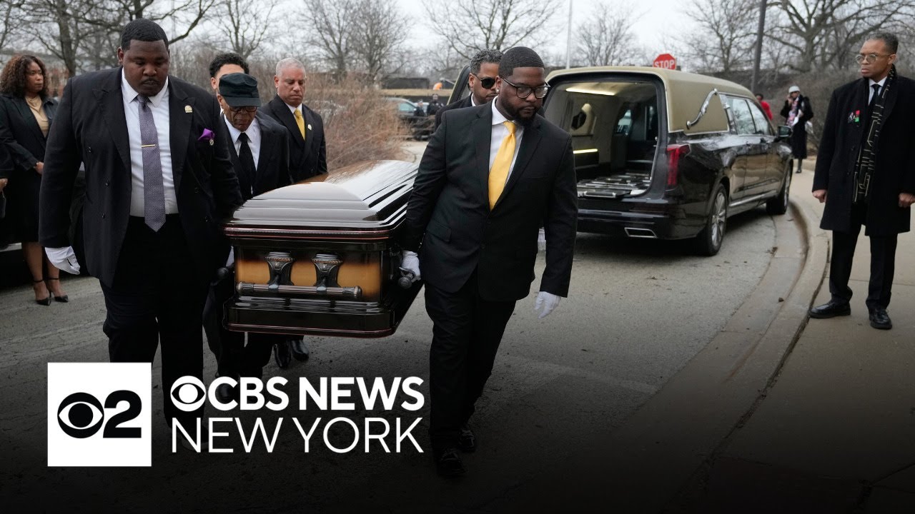 Thousands gather to remember Civil Rights leader Jesse Jackson