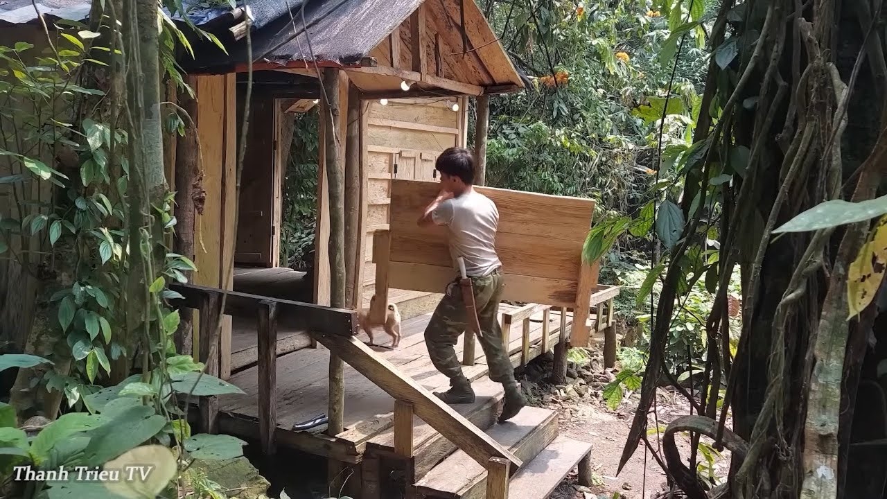 3 Years Alone in the Woods Building a Log Cabin,Farming,Raising ducks, Hydropower. Start to Finish