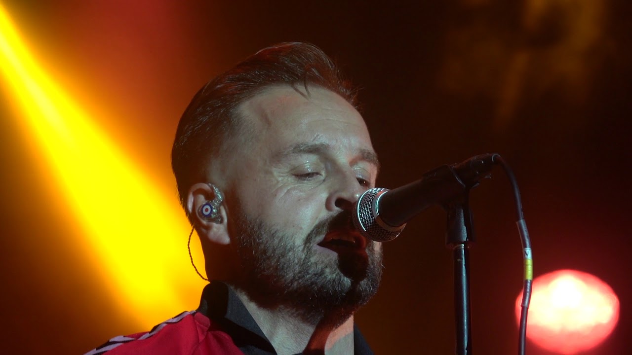 Alfie Boe 'Wagon Wheel' live in Fleetwood 02.06.18 HD