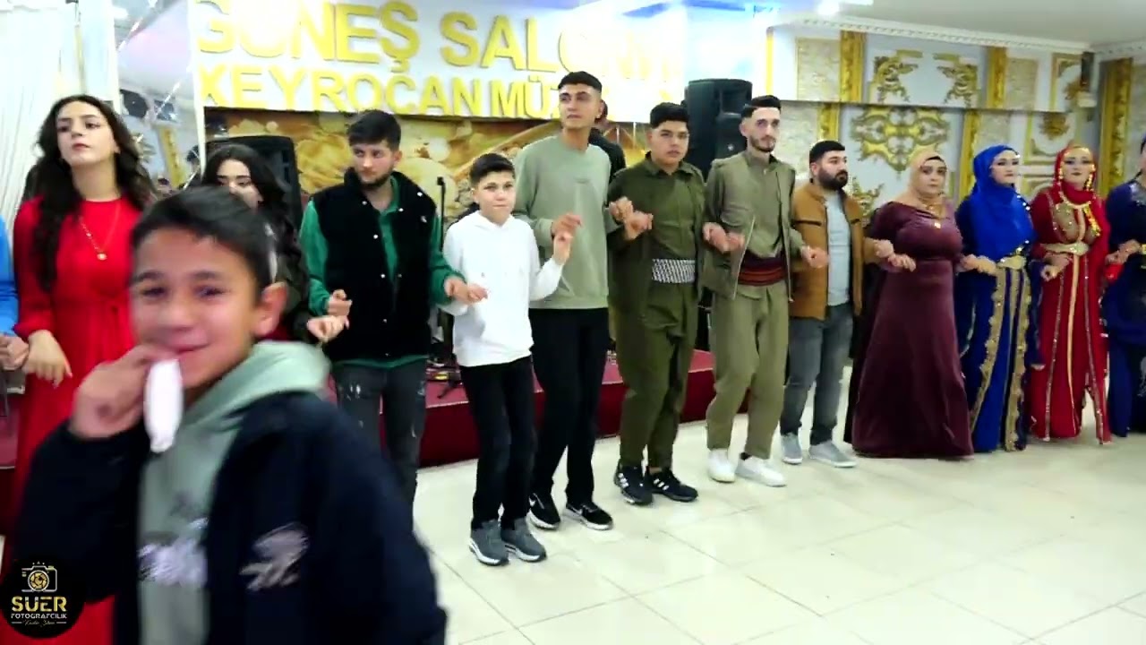 Sultan & M.İsa Kına Töreni Part 2 ( Xürsi Aşireti )