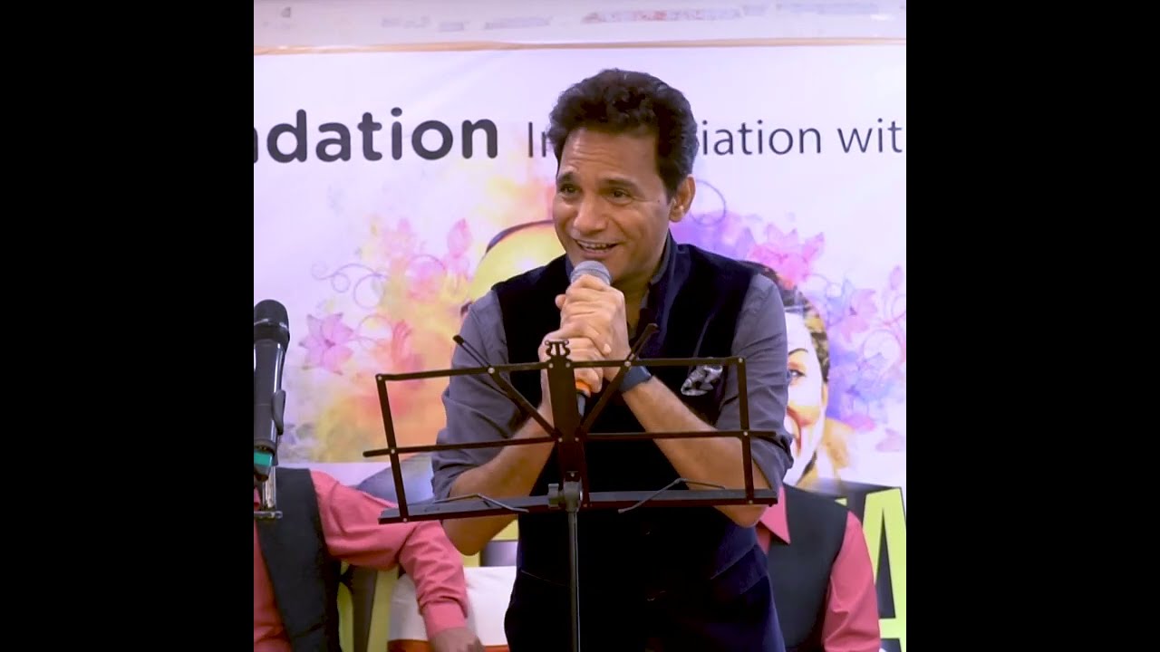 Anil Bajpai Sings, 