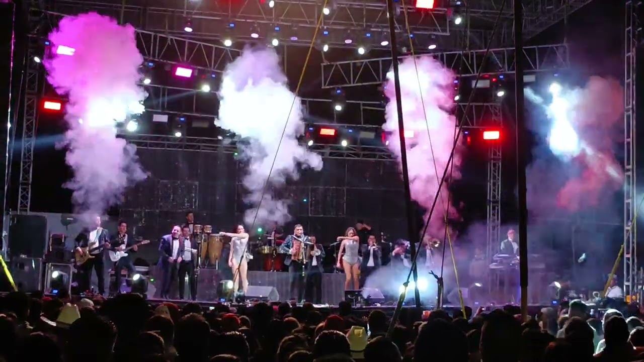 presentación de aron y su grupo ilusión en San Agustín Tlaxco