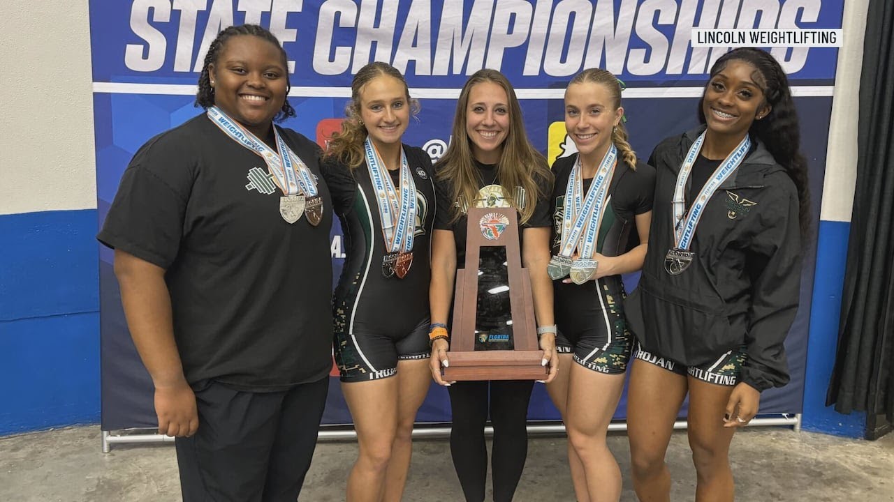 Lincoln girls weightlifting program leaves legacy with best ever finish at state