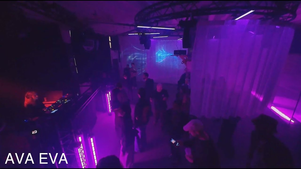 Ava Eva | synthygate | House, Progressive House | Afterhours set at La Fabriek - 16.11.2025