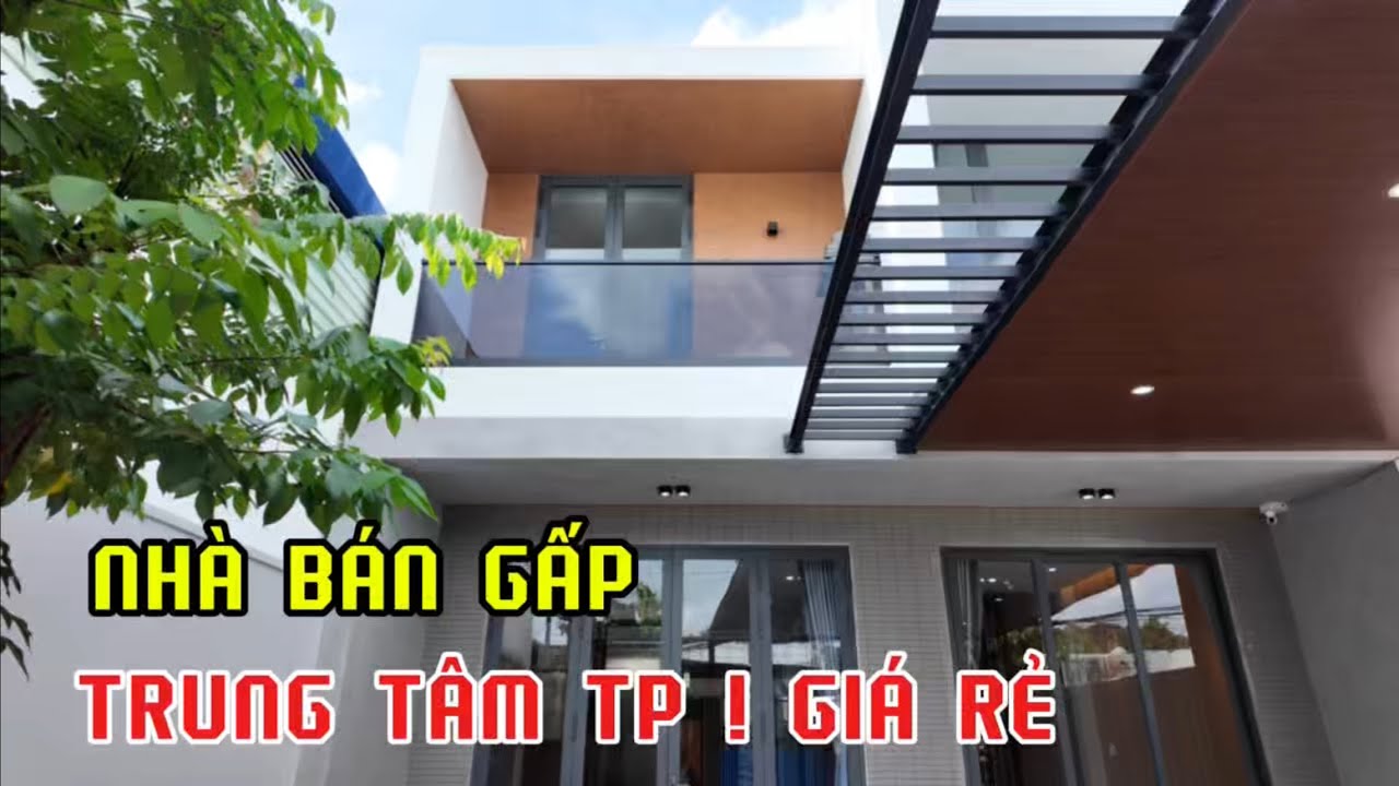 GIÁ CỰC RẺ ! Căn Nhà Phong Cách Vila Hiện Đại Ngay Trung Tâm Thành Phố Bà Rịa Vũng Tàu 6.95 Ti