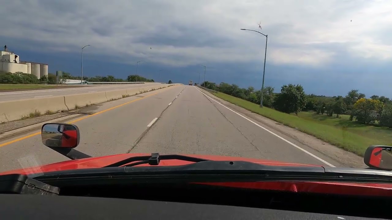 Hutchinson, KS, a drive through town