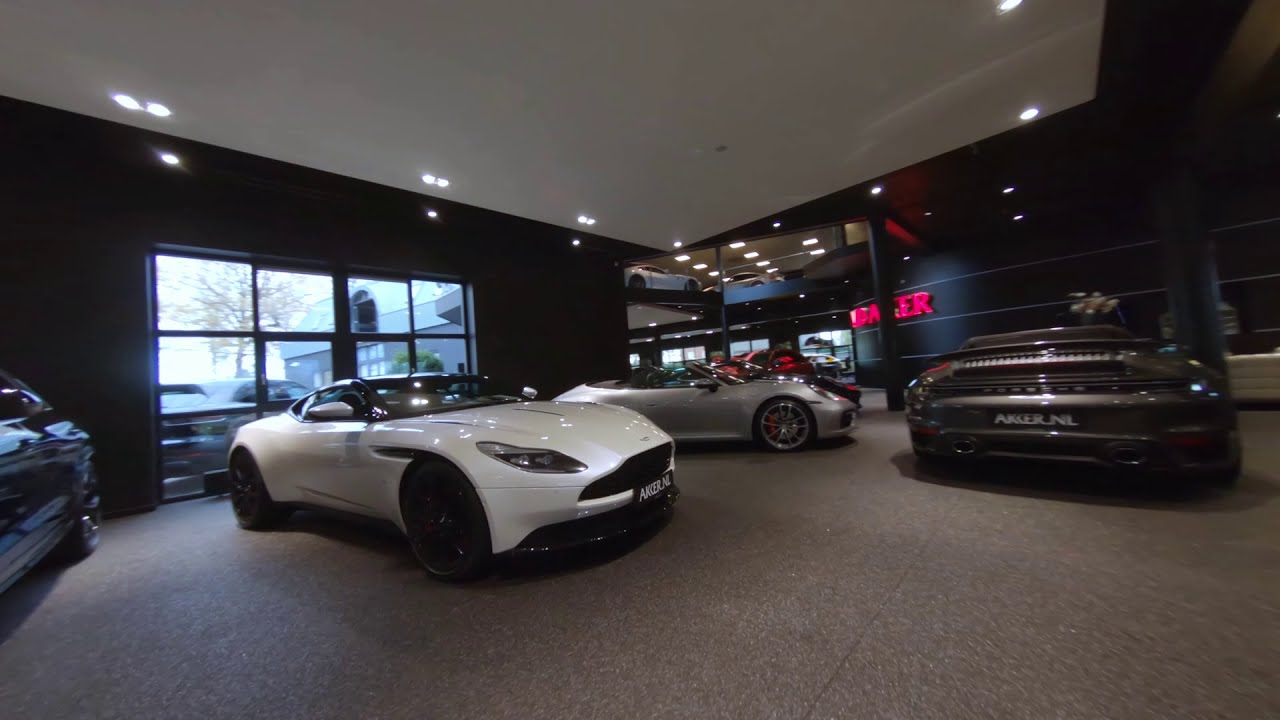VD AKKER Showroom - Indoor Drone Flying