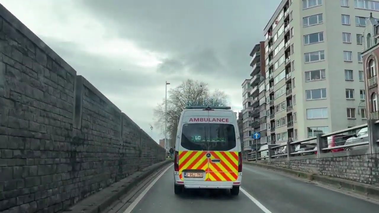 Hier gaan we dwars door Luik in België met de camper