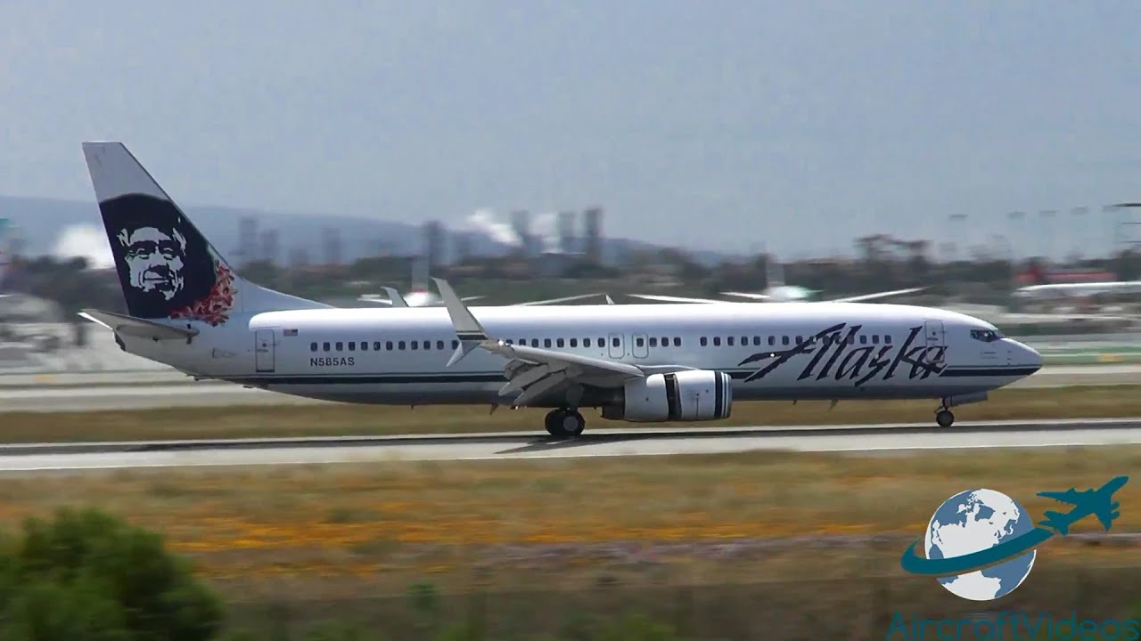 Alaska Airlines 737-890 [N585AS]