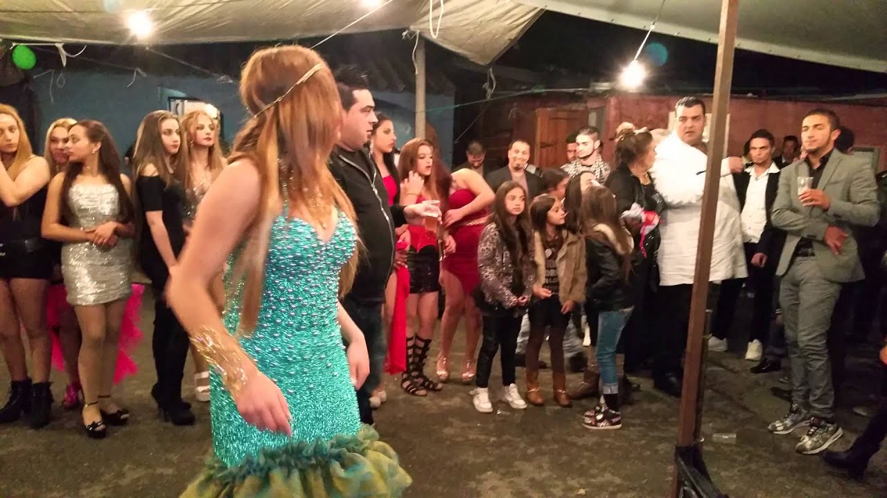 Ciganos de ovar...casamento muito alegre