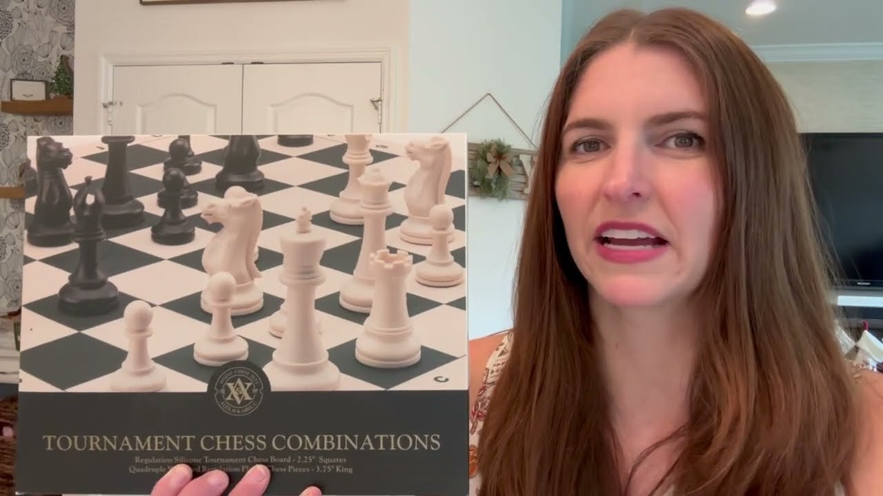Tournament Chess Set Review | Foldable Silicone Board for Travel