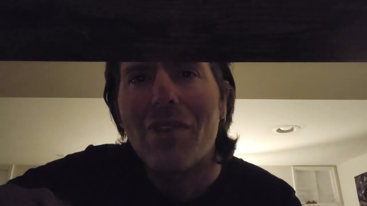 ASMR Stuck in a Small Place
