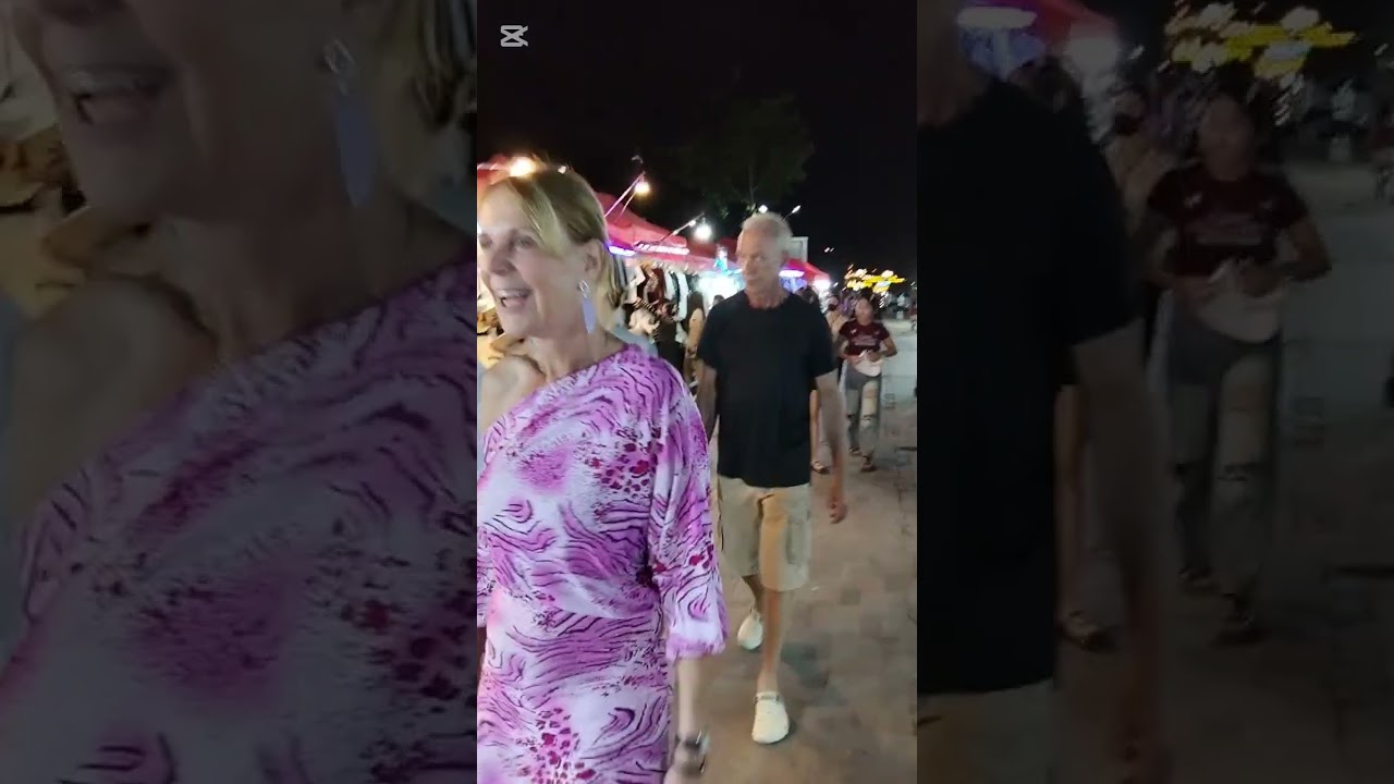 ຕະຫລາດກາງຄືນທີ່ວຽງຈັນ Laos