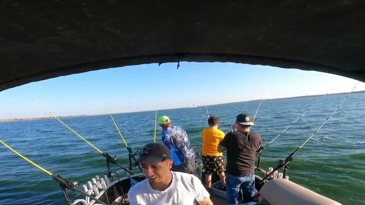 Family Fun at Calaveras Lake catching Redfish pt2  