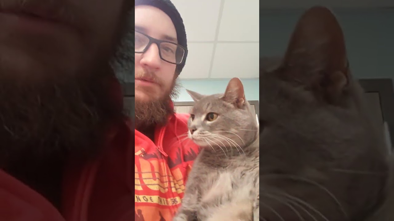 Growtopia Mike and Emily at the vets