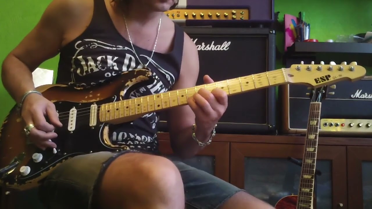 ESP GL-56 - Rock Sound Stratocaster - Marshall