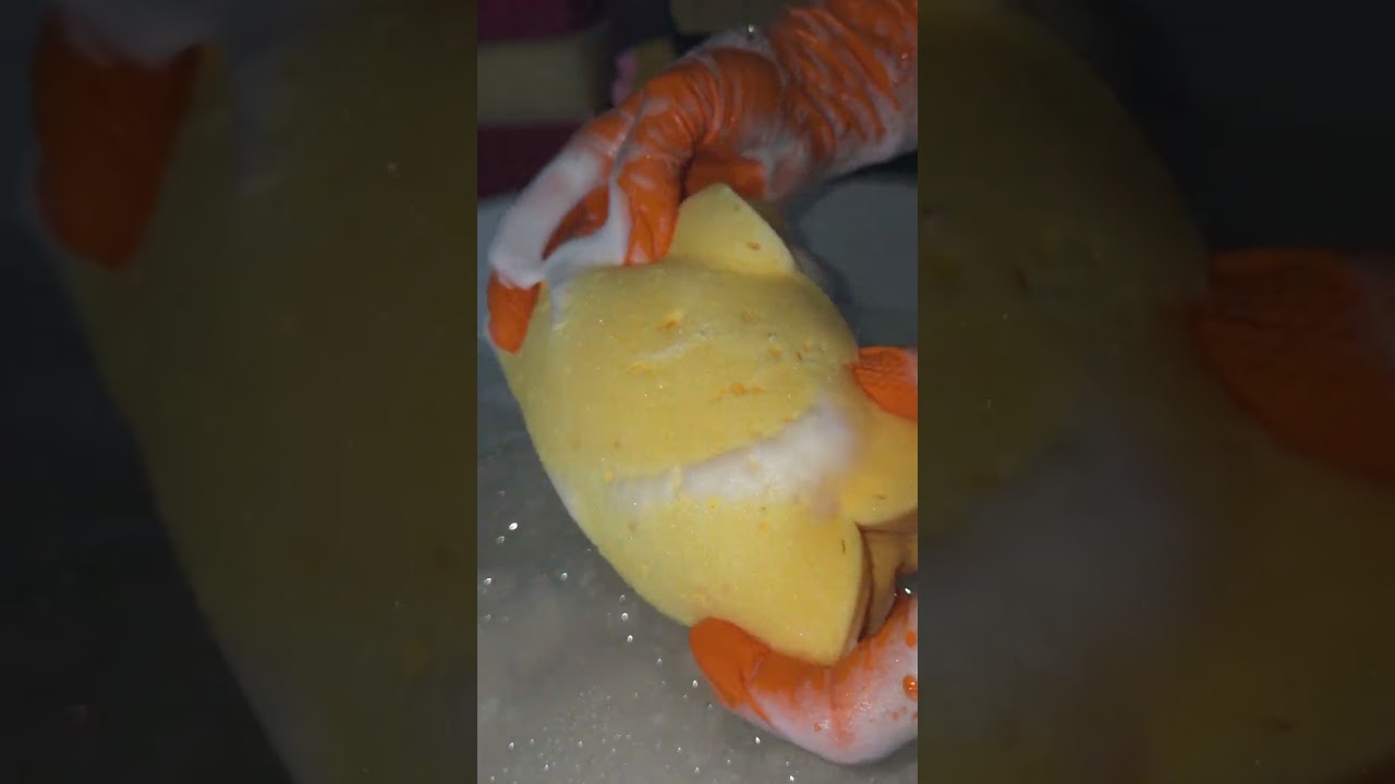 ASMR/sponge squeezing#asmrvideo#asmrspongesqueezing#relax#powder#foryou#squeezingsponges#асмр