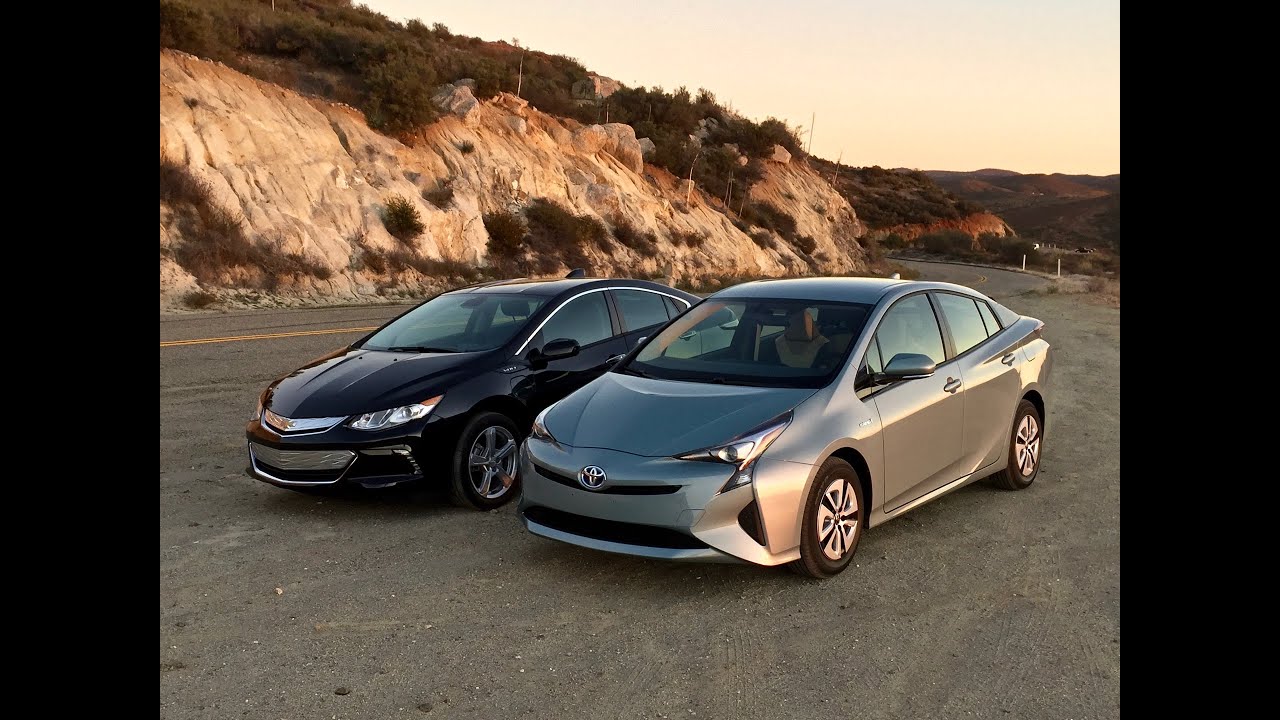 2016 Chevy Volt Vs. 2016 Toyota Prius