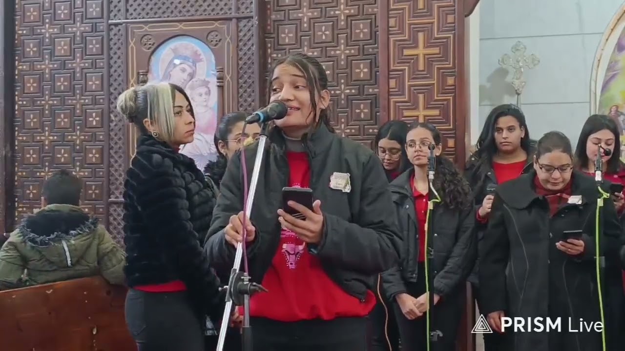 خدمة الفريق  من الاحتفال بليلة رأس السنة من كنيسة السيدة العذراء مريم بالعديسات ٢٠٢٥