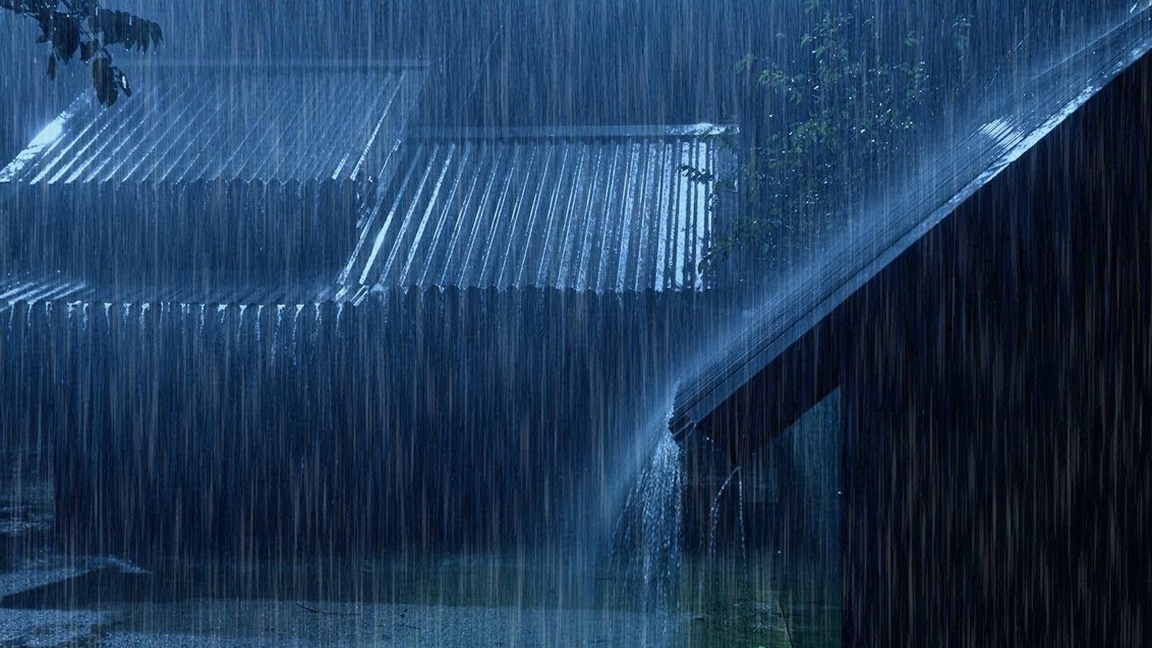 Rain On An Ancient Roof For Sleeping - Deep Sleep With Heavy Rain & Thunder Sound At Night 🌧️
