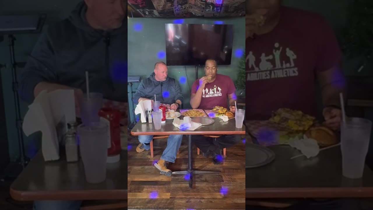 Thacker’s mini pub - Gerald Mo burger challenge! #food  #foodie  #foodlover 