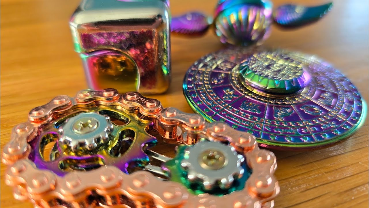 Metal fidget spinners from Temu
