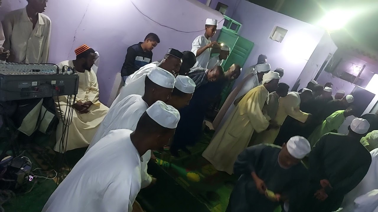 زيارة شيخ محمود  الضعيف للشيخ البشير الشيخ حسن  البقيم الليل المادح يوسف الشيخ والمجموع