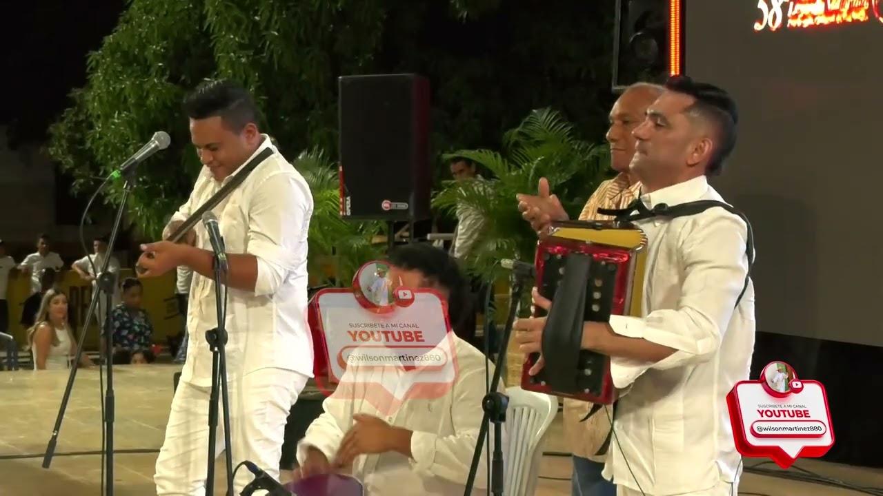 IVÁN ZULETA RECIBE LA PREMIACIÓN COMO REY VALLENATO 2025 EN LA PLAZA ALFONSO LÓPEZ