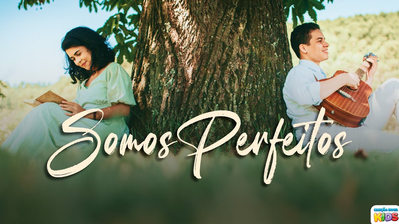 Somos Perfeitos | Sarah Sabar&aacute; ft. Vitor Campeche (Clipe Oficial)