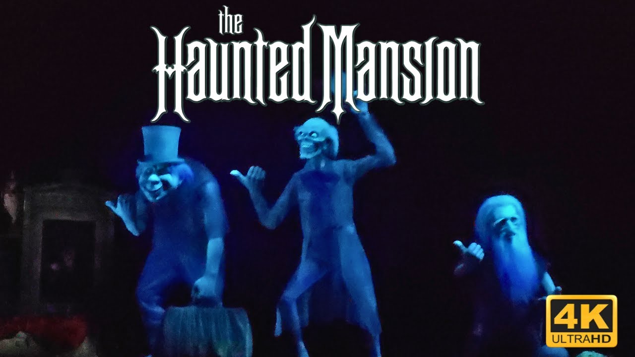 Ваш Doom Buggy готов… 👻 Вид от первого лица в аттракционе «Заколдованный особняк» 2025 | 4K Walt ...