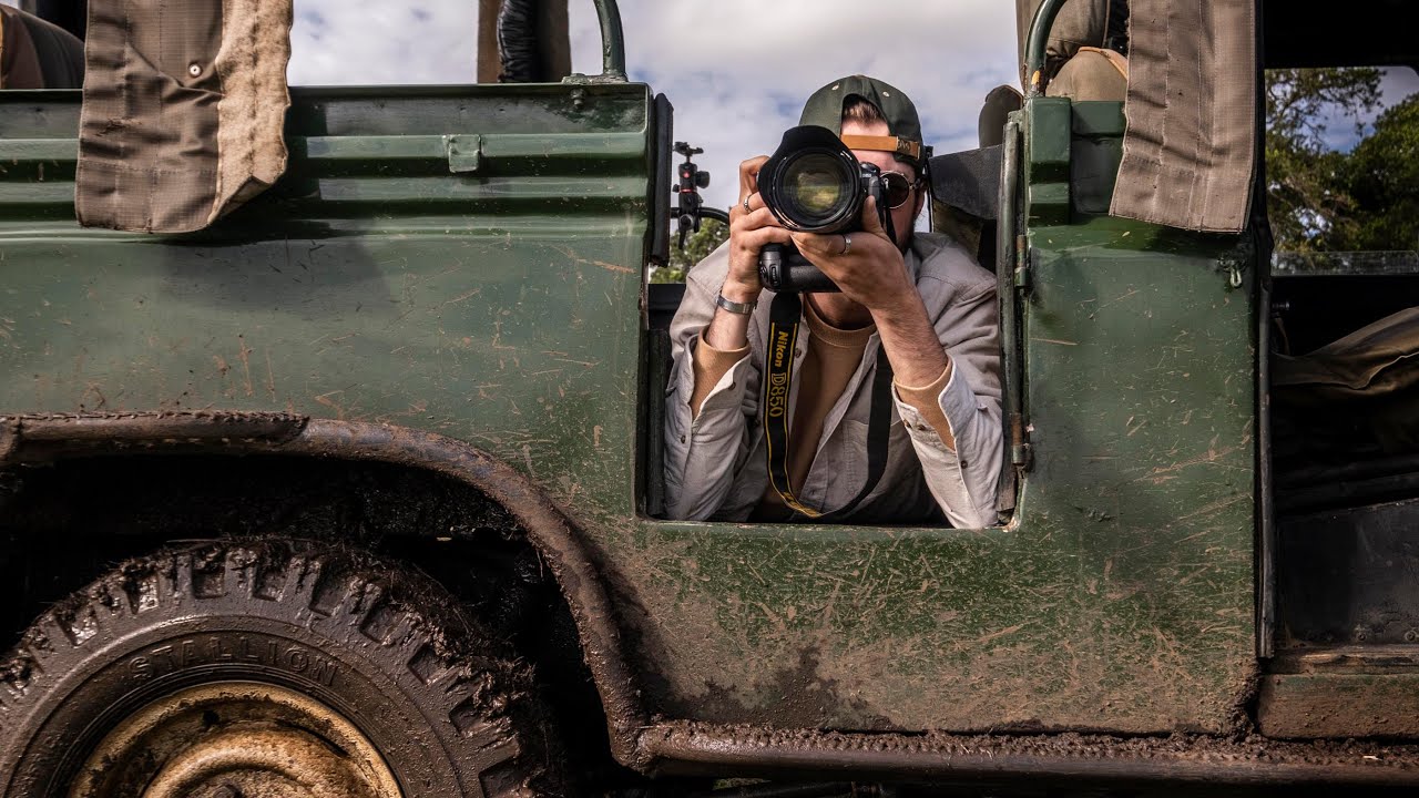 WILDLIFE PHOTOGRAPHY ON SAFARI: Photographing Elephants and Hyena
