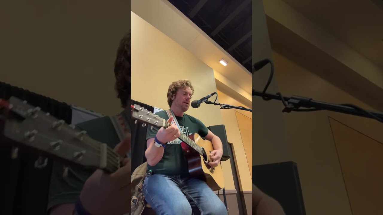 Jake from StarHeart is live at For the Love of the Art Fair!