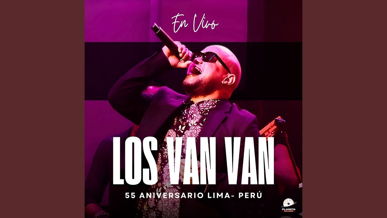 Ella Tiene Algo Que No Sé (En Vivo)