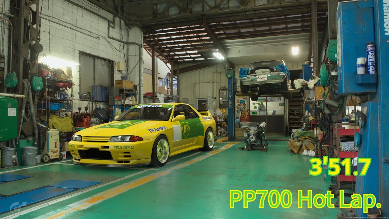 Nissan R32 Skyline GT-R Nismo PP700 Hot Lap.