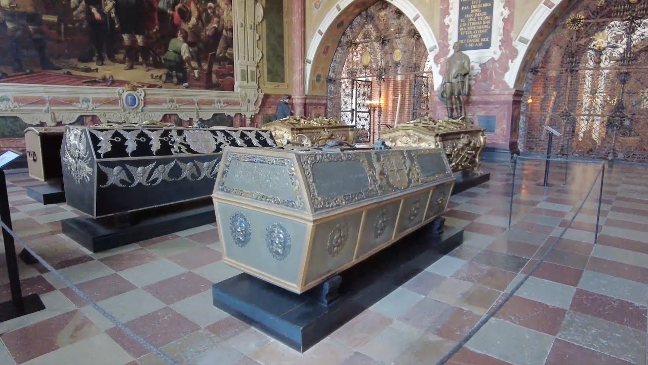 El mausoleo de los reyes daneses   #lacatedralderoskilde #dinamarca #historia